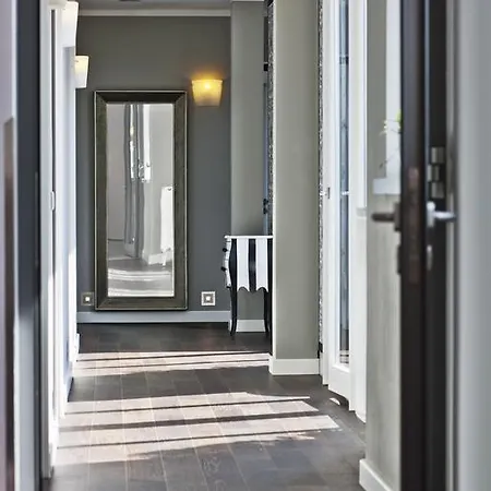 Goliath Am Dom Hotel 5*