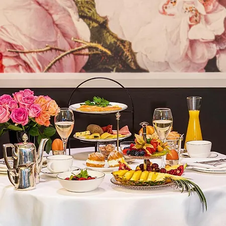 Ξενοδοχείο Goliath Am Dom 5*