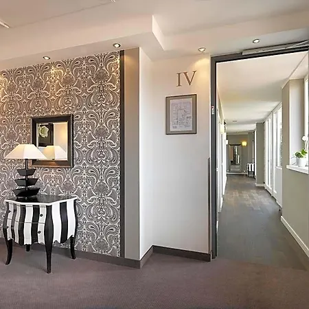 Goliath Am Dom Hotell 5*