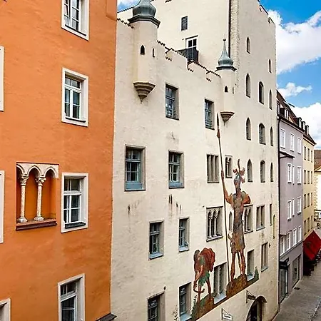 Goliath Am Dom Hotell 5*